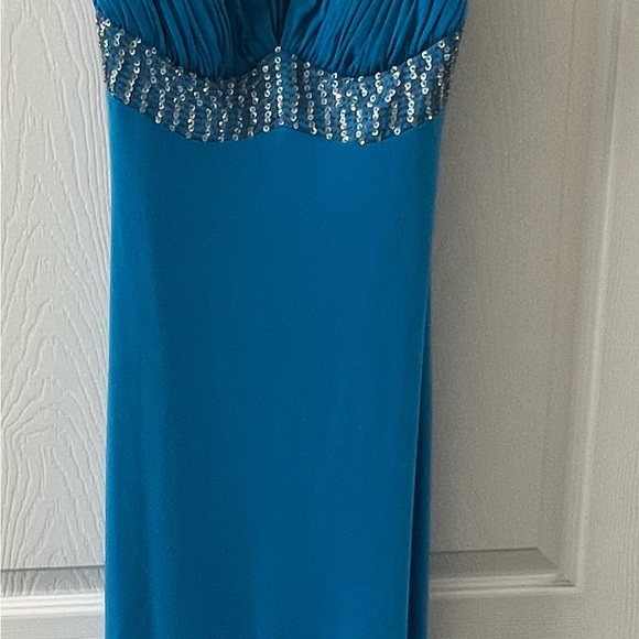 Cache Blue Embellished Prom Dress - Picture 4 of 4